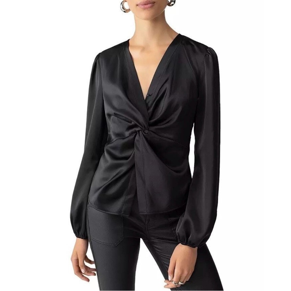 DVF- Black Longsleeve Front Knot Blouse